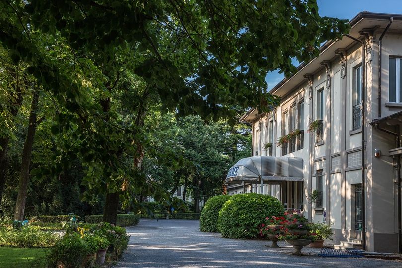 Si allungano le giornate ed anche i nostri orari per le vostre cure e la vostra salute. Terme Si allungano le giornate ed anche i nostri orari per le vostre cure e la vostra salute. Terme